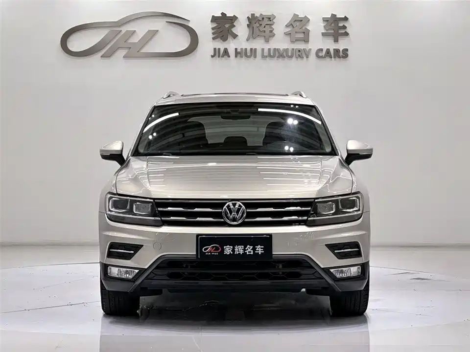 Volkswagen Tiguan L