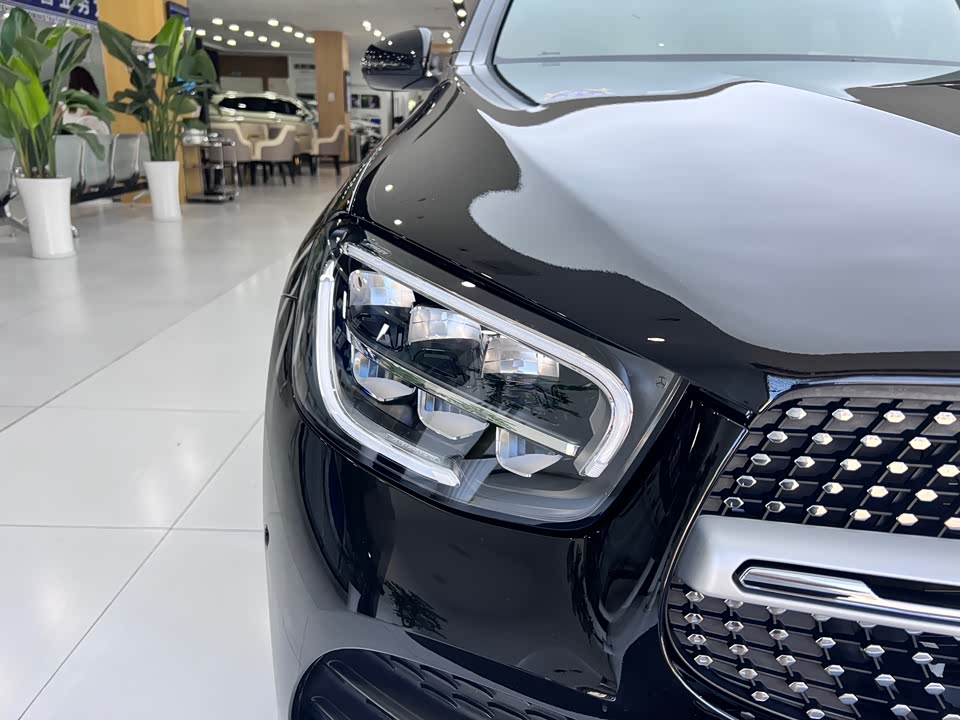 Mercedes-Benz GLC Mercedes-Benz GLC