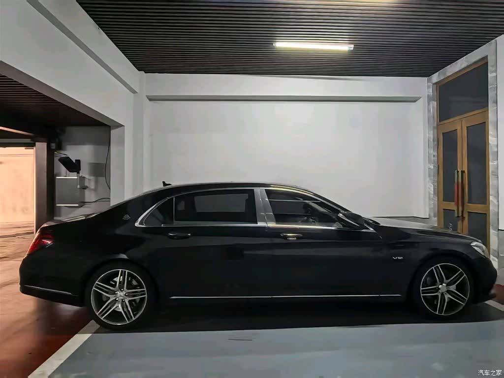 Maybach S-Class, 2019 4