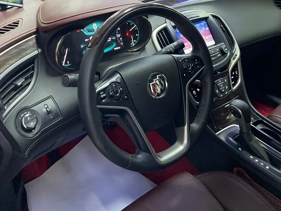 Buick Lacrosse