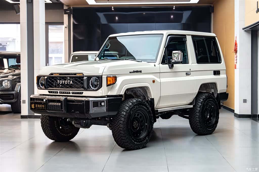 Toyota Land Cruiser, 2024 1