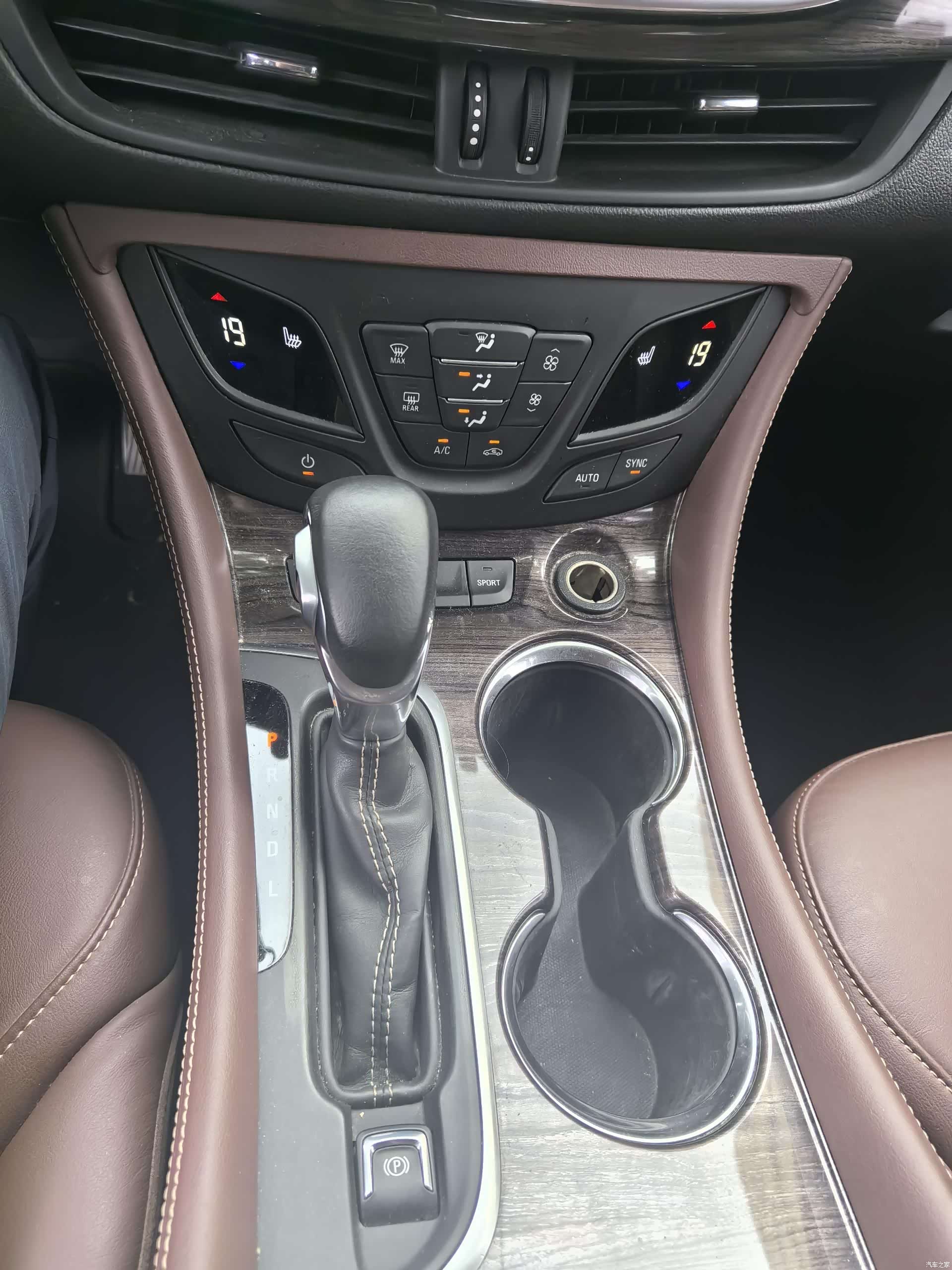 Buick Envision Plus, 2017 6