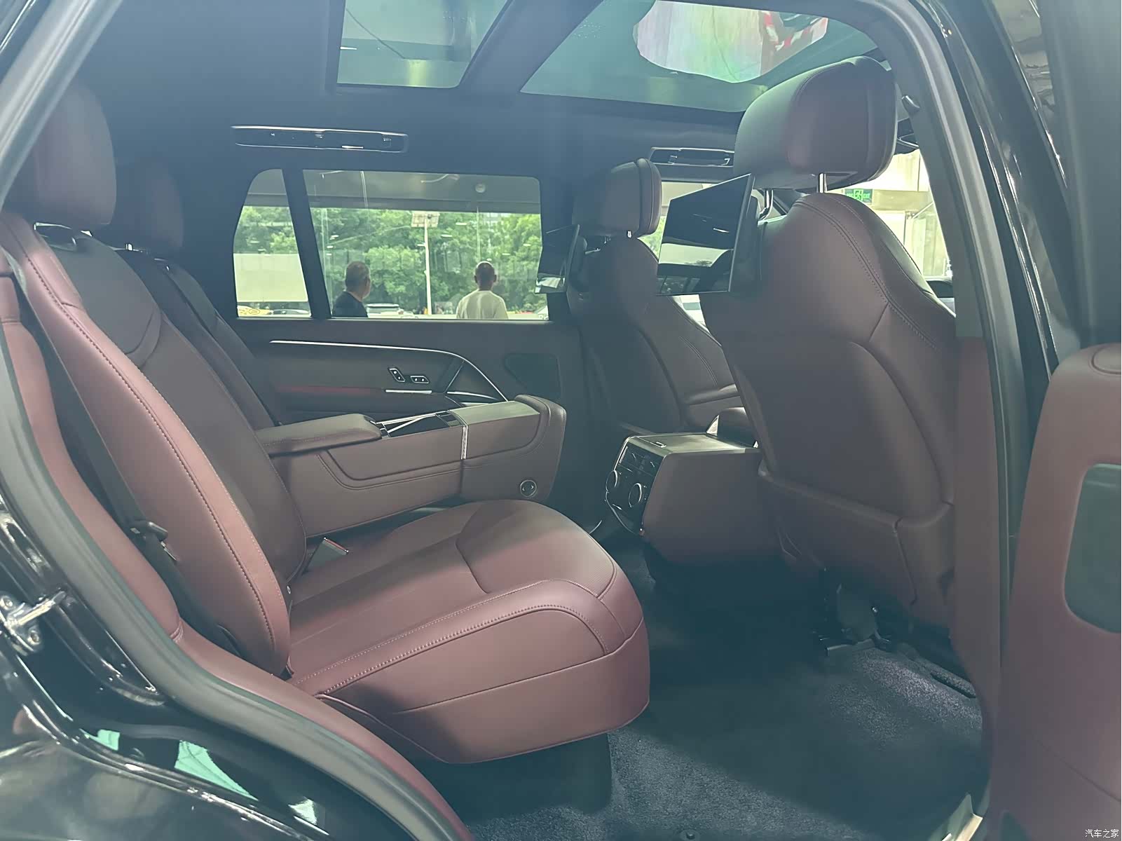 Land Rover Range Rover, 2025 11