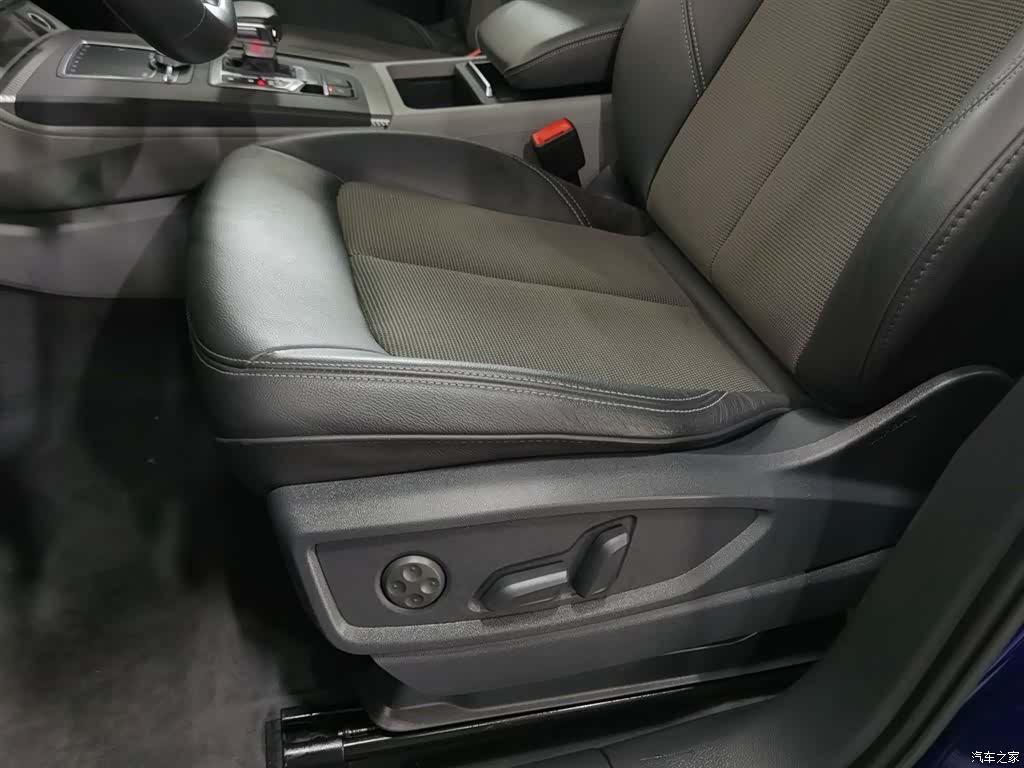 Audi Q5L, 2019 20