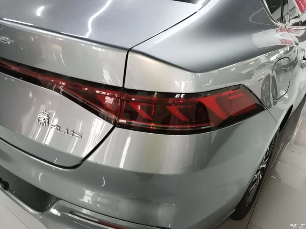 BYD Qin, 2023 8