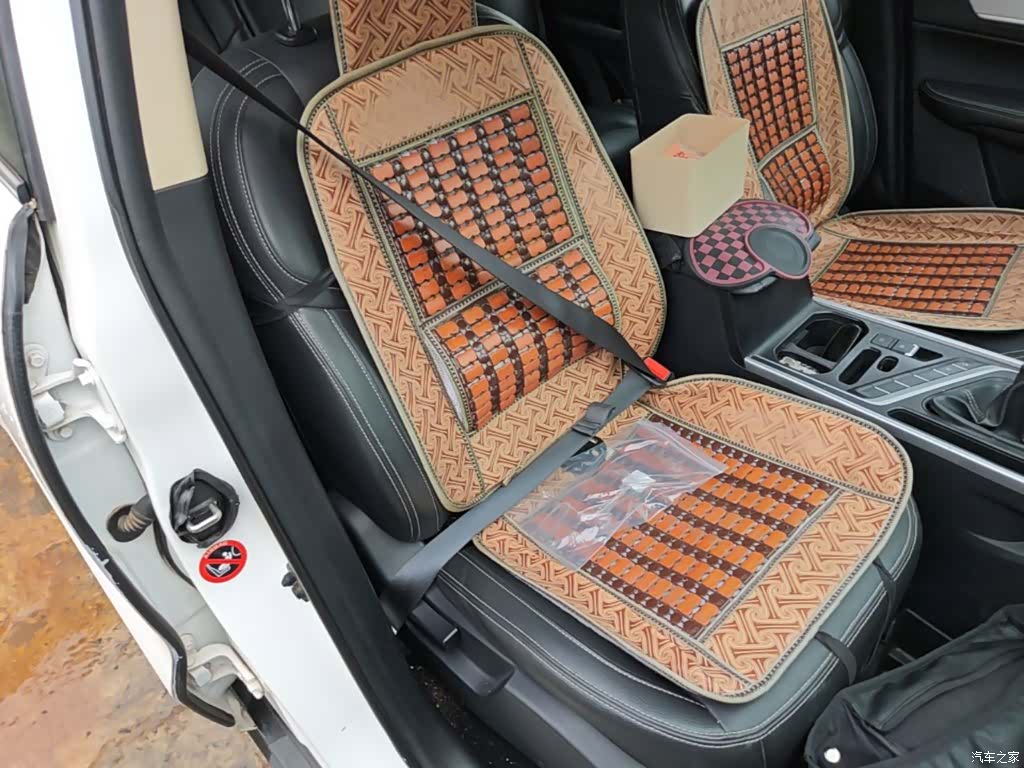 Geely X6, 2018 25