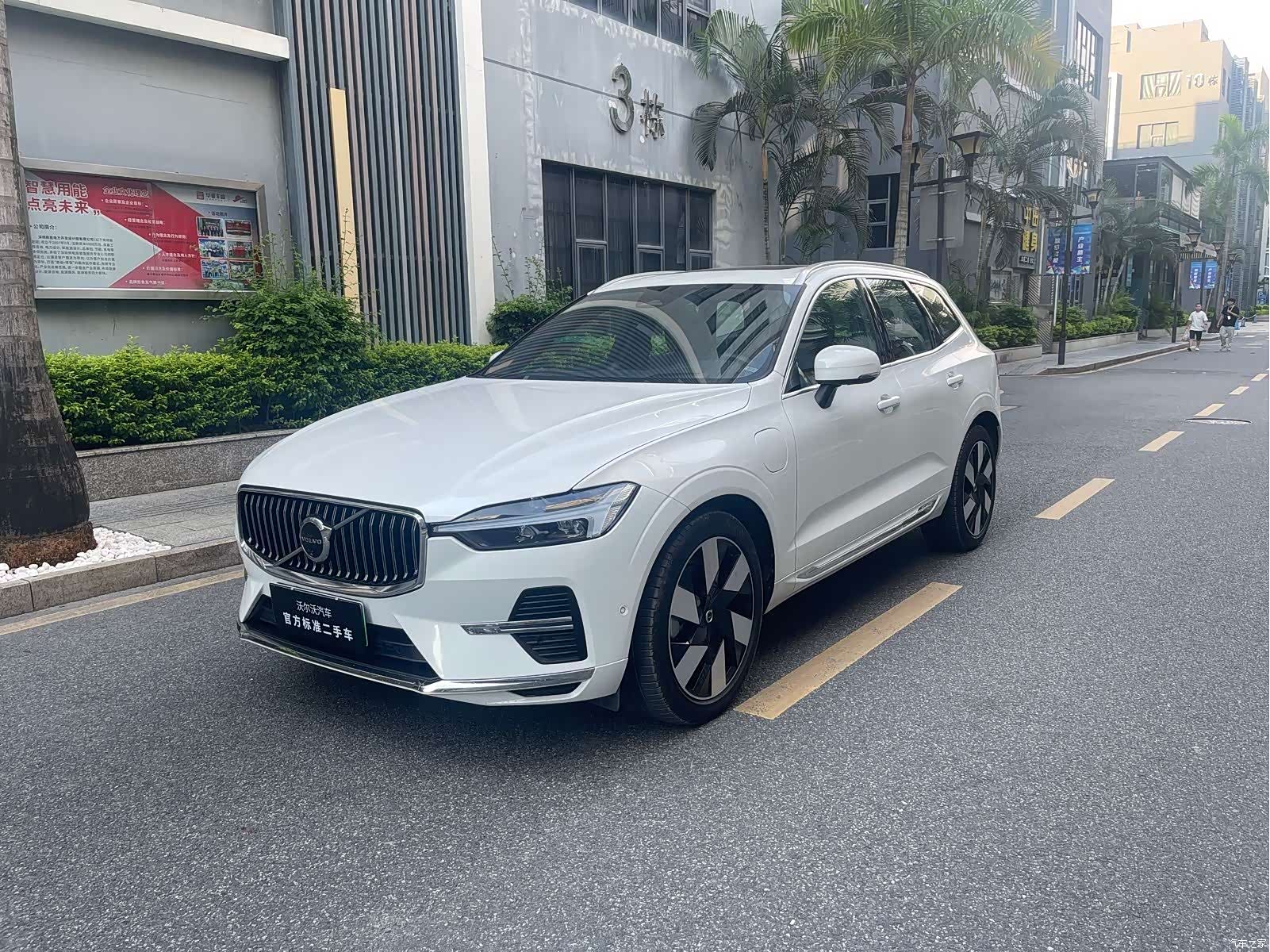 Volvo XC60, 2025 1