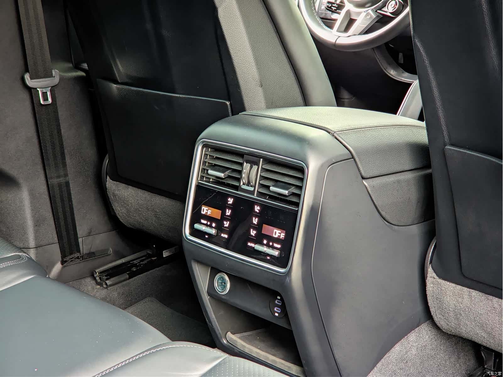 Porsche Cayenne, 2023 14