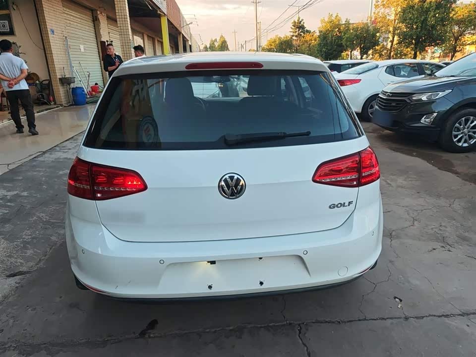 Volkswagen golf