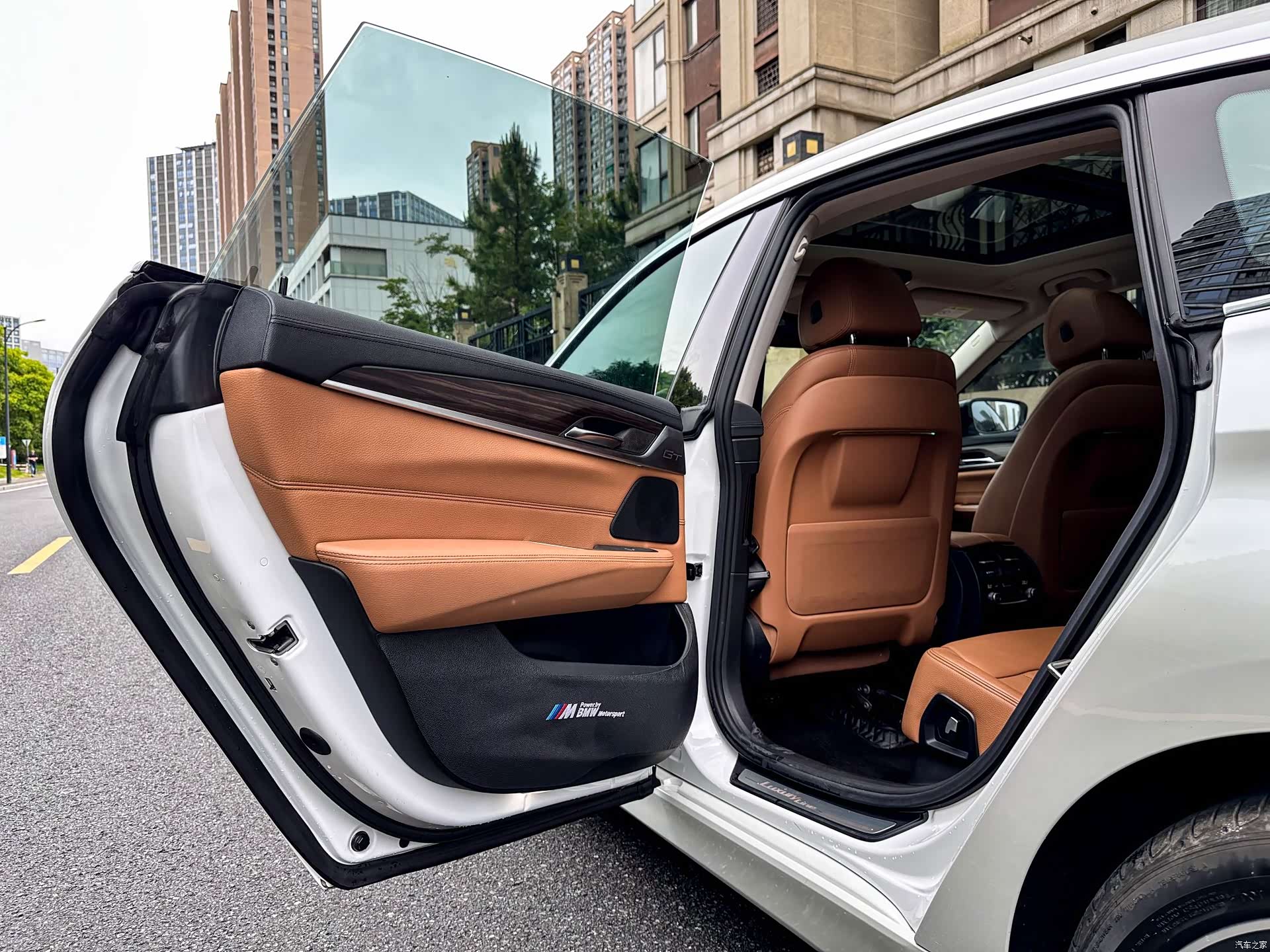 BMW 6 Series GT, 2019 14