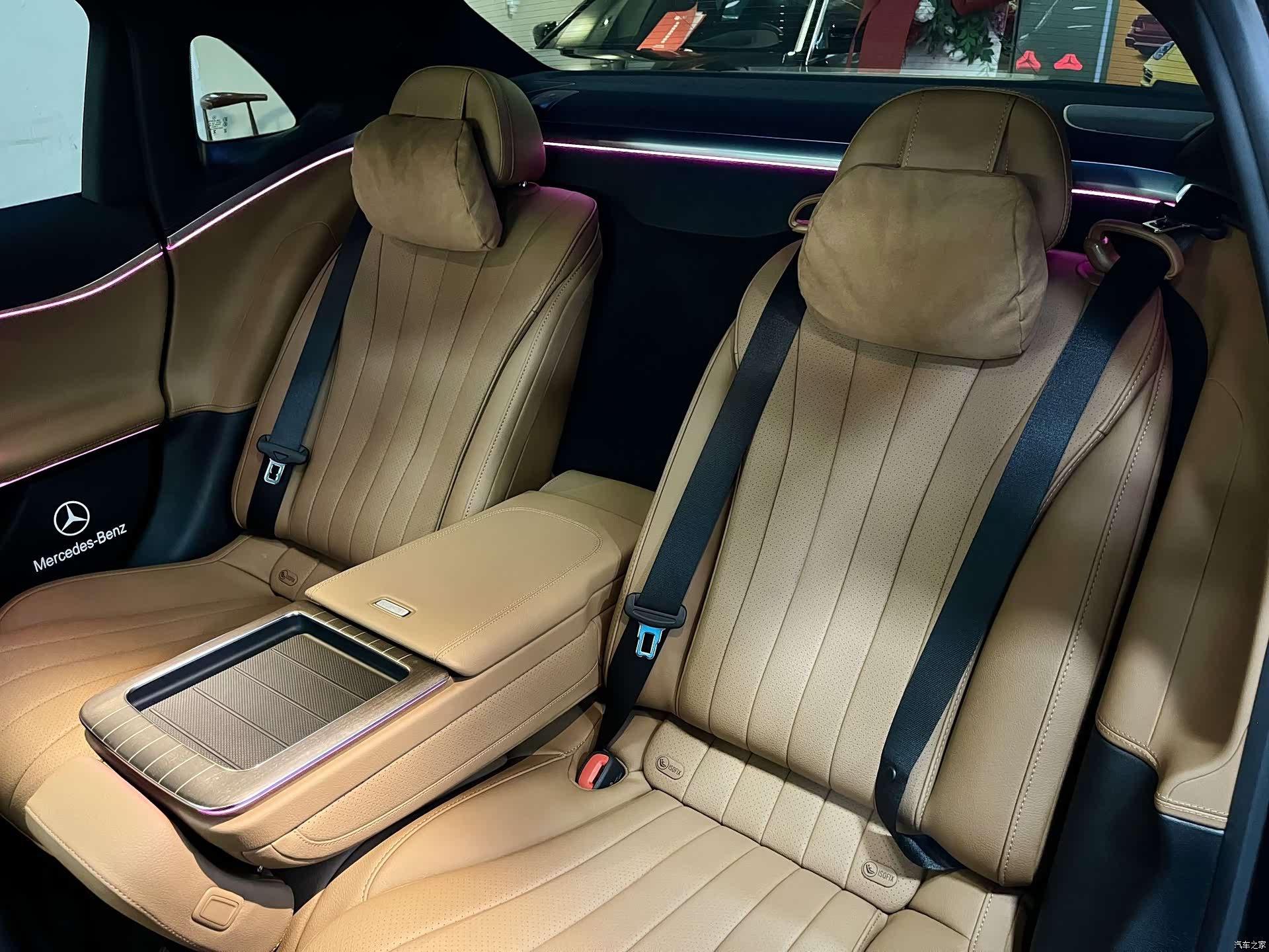 Mercedes-Benz E-Class, 2025 8