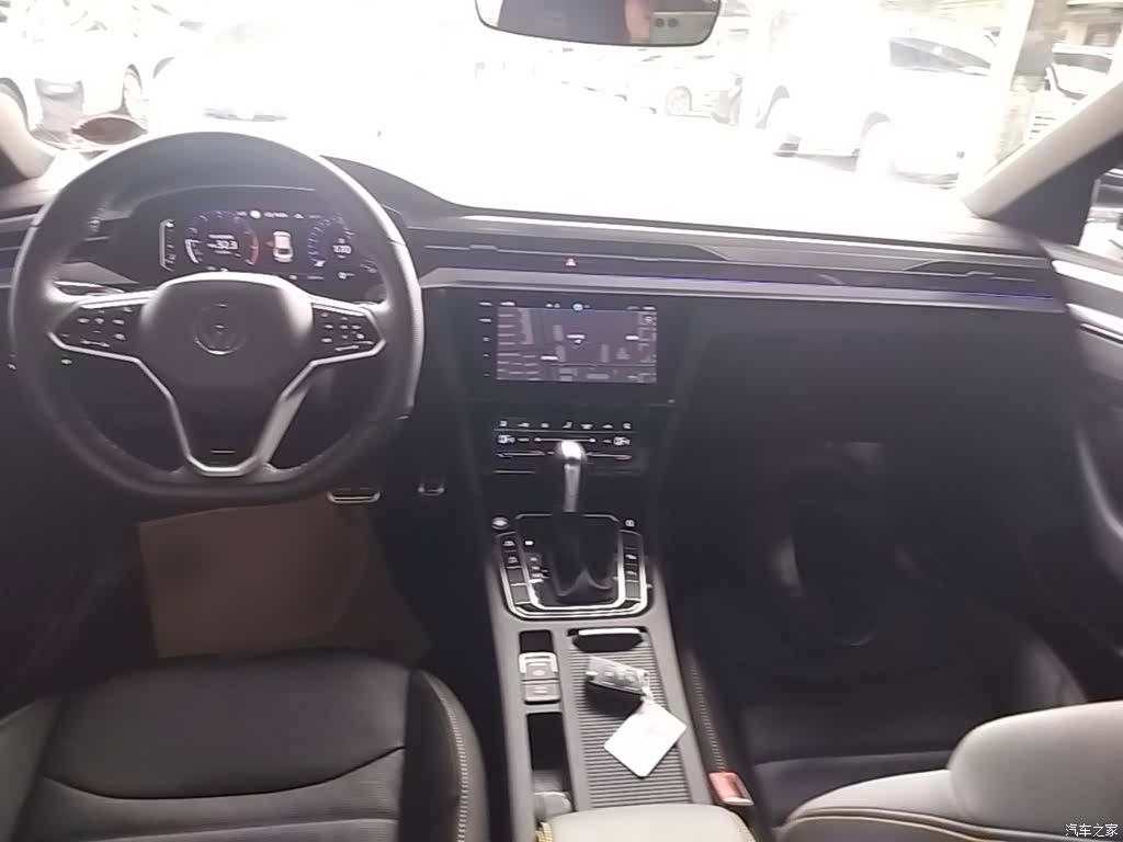 Volkswagen CC, 2025 10