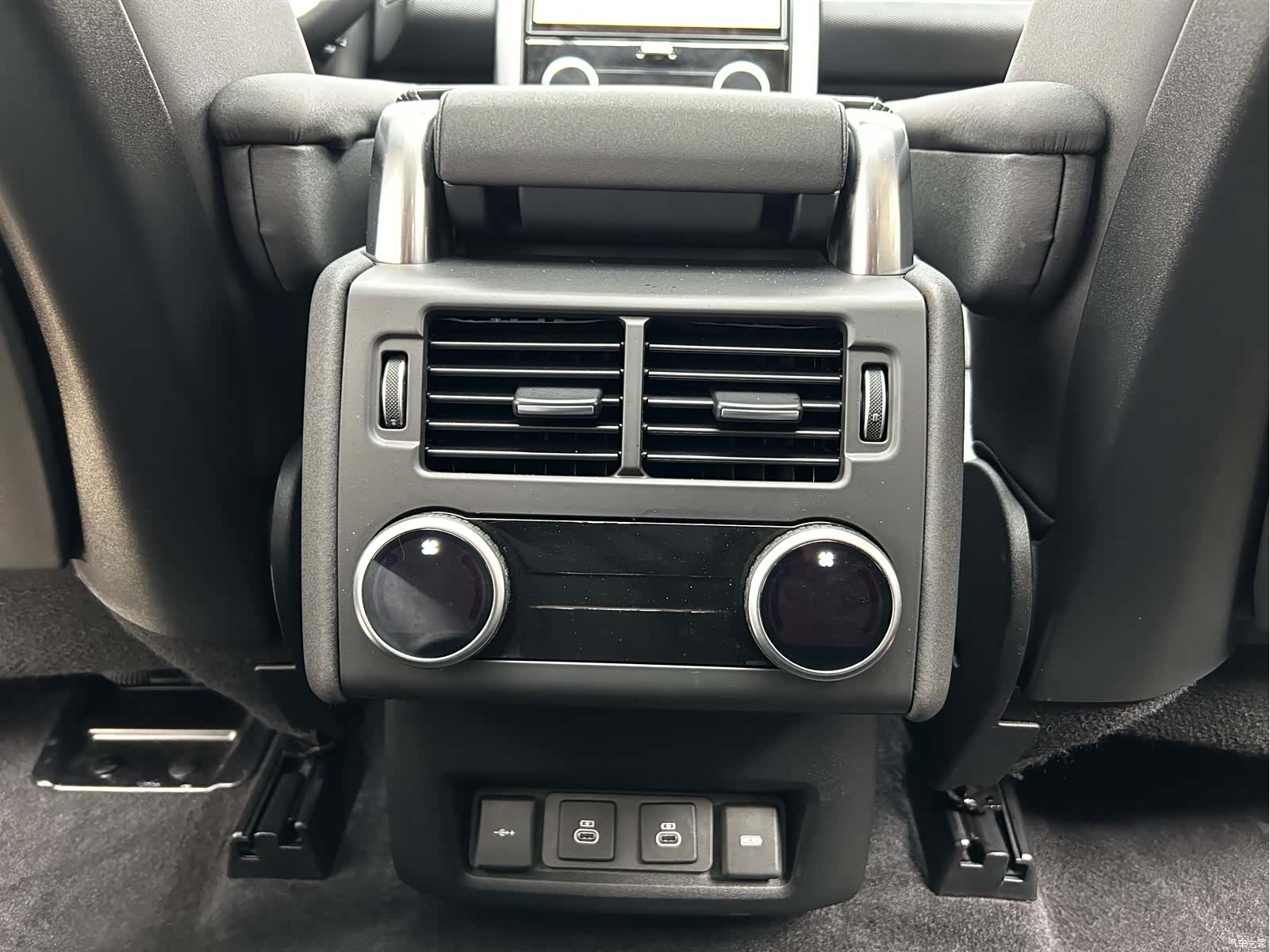 Land Rover Discovery, 2021 19