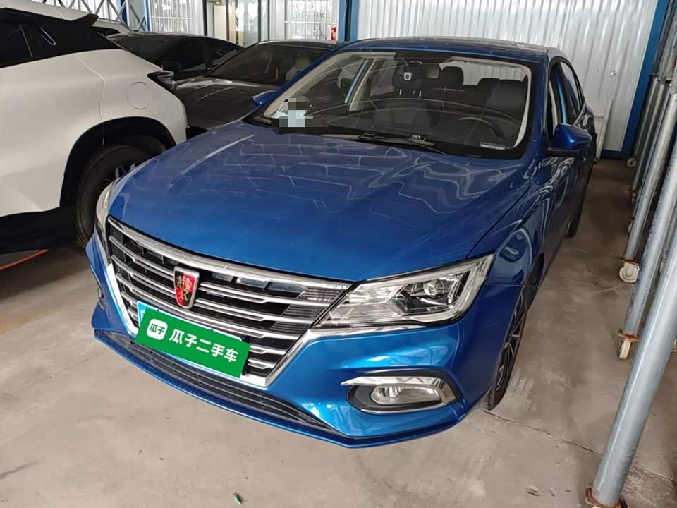 Roewe i5