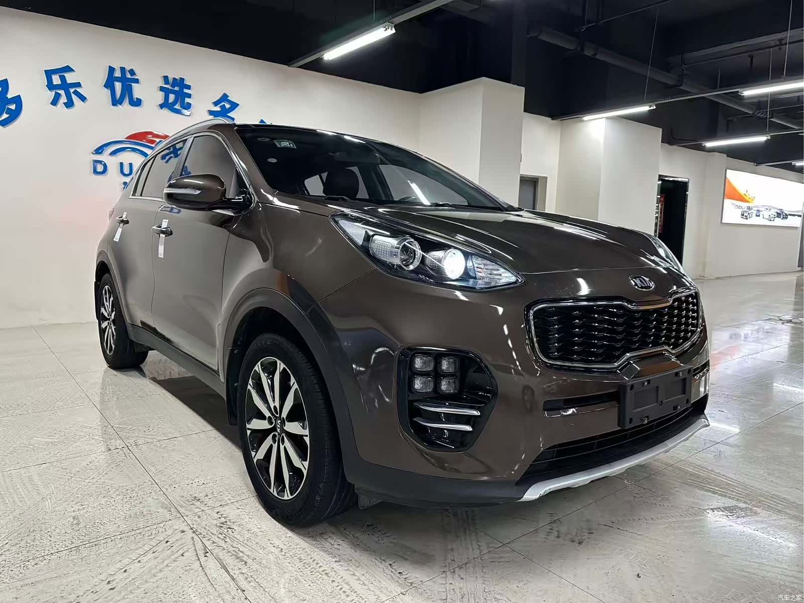 Kia KX5, 2016 3