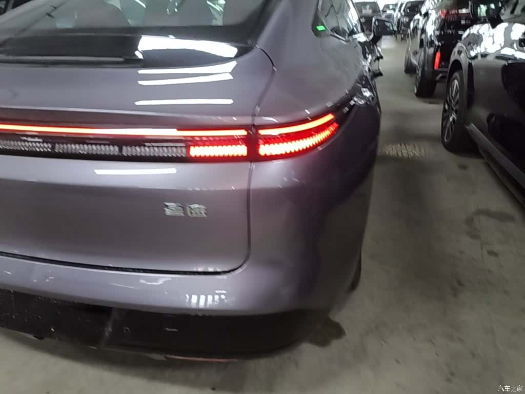 Exeed ES, 2025 8