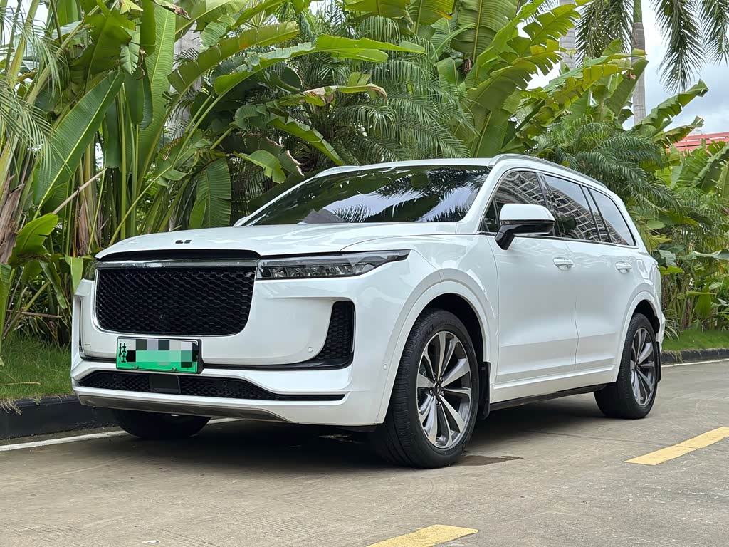 Li Auto ONE