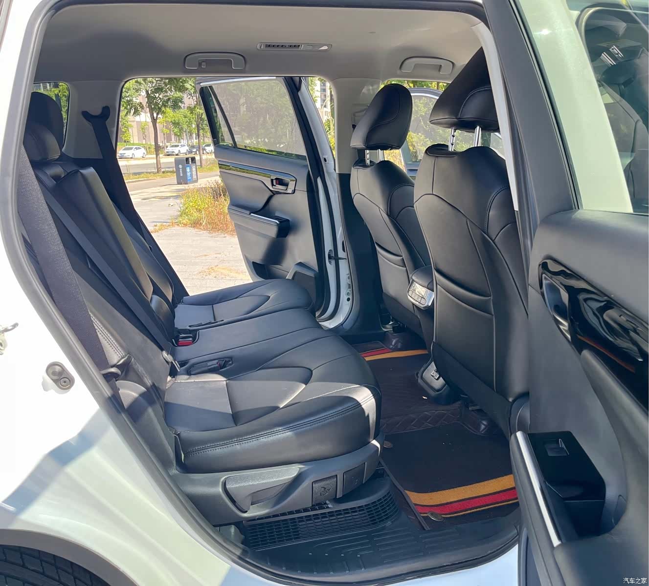Toyota Highlander, 2022 11