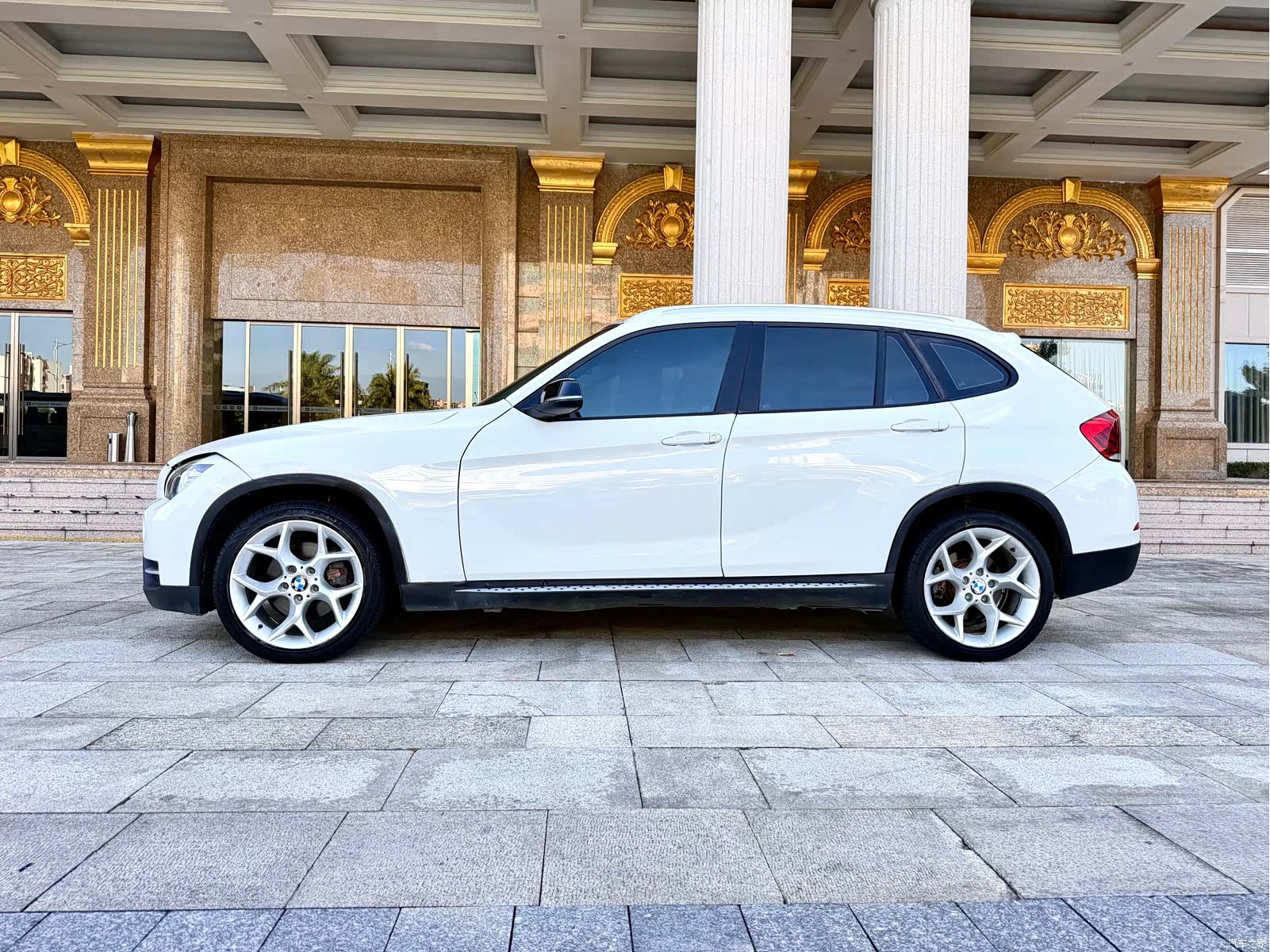 BMW X1, 2014 10