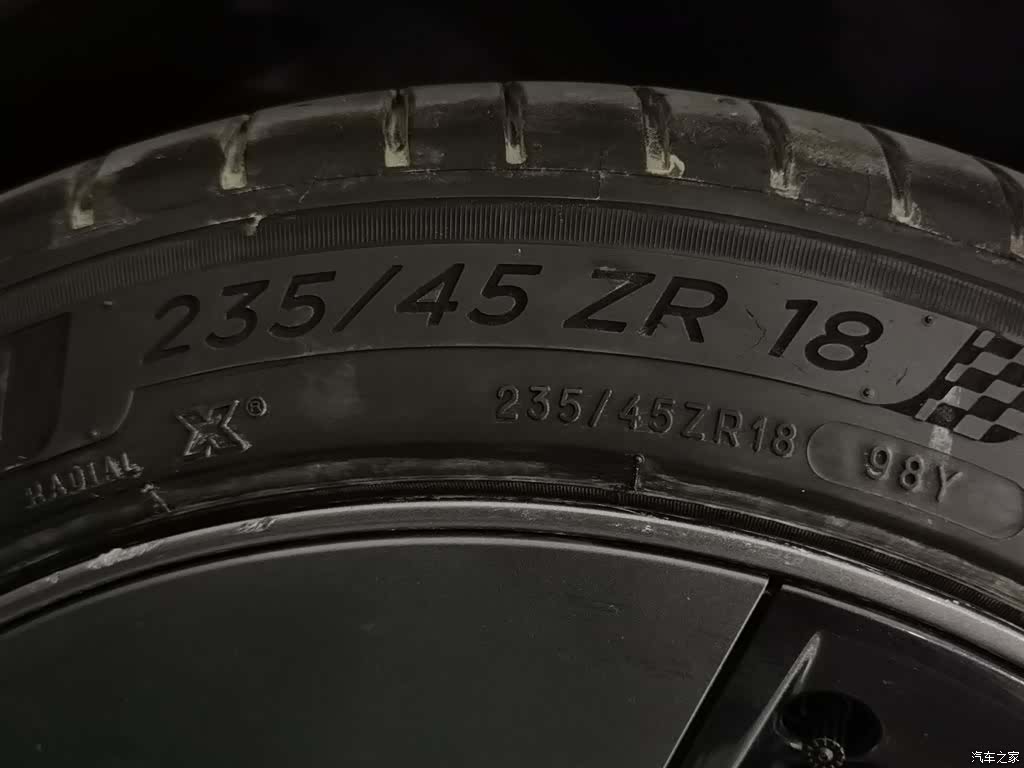 Tesla Model 3, 2022 24