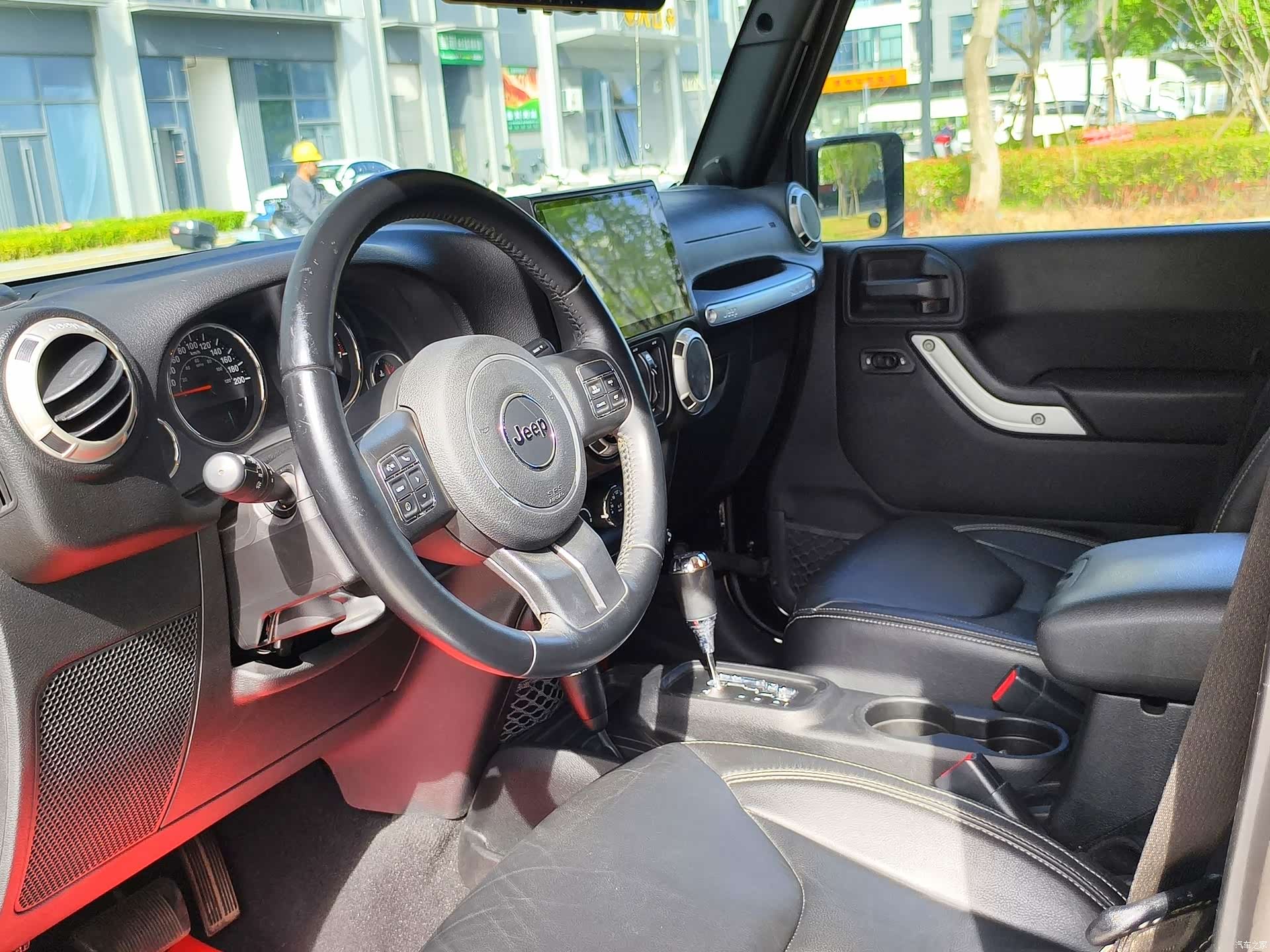 Jeep Wrangler, 2018 все фото