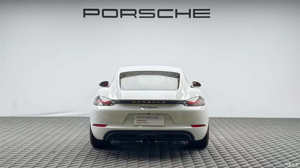 Porsche Cayman, 2024 все фото