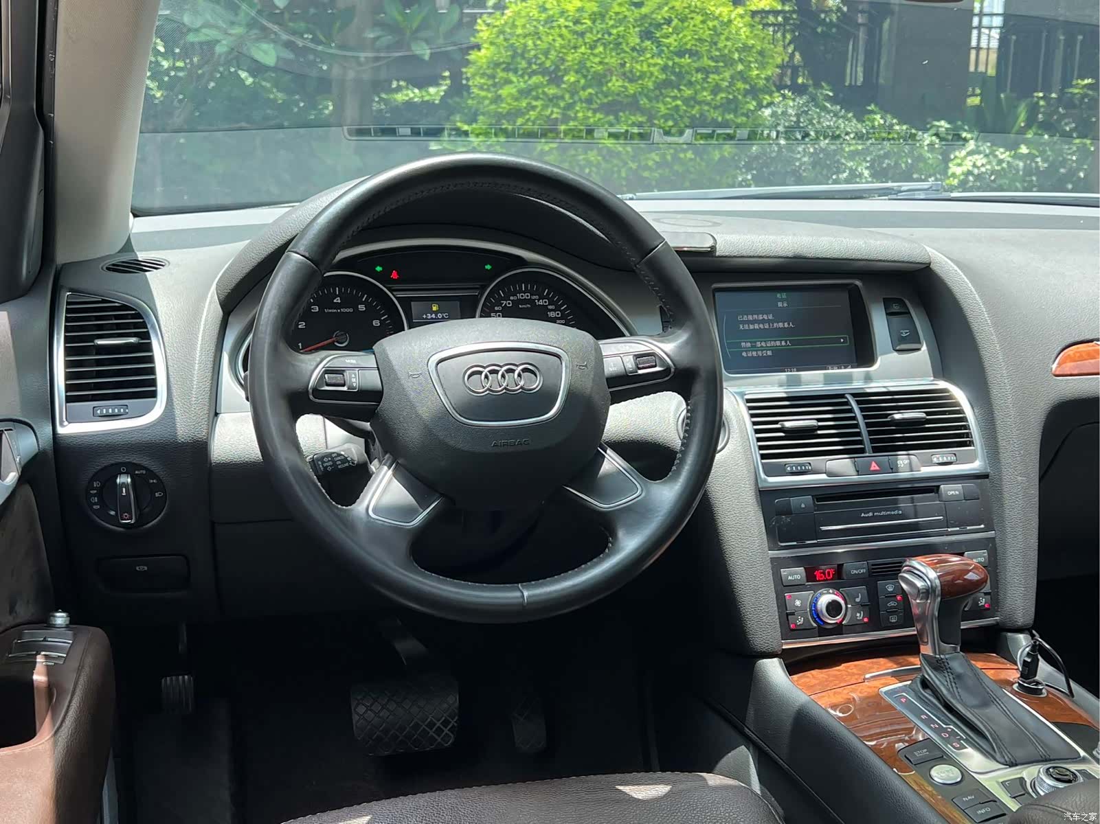 Audi Q7, 2014 8