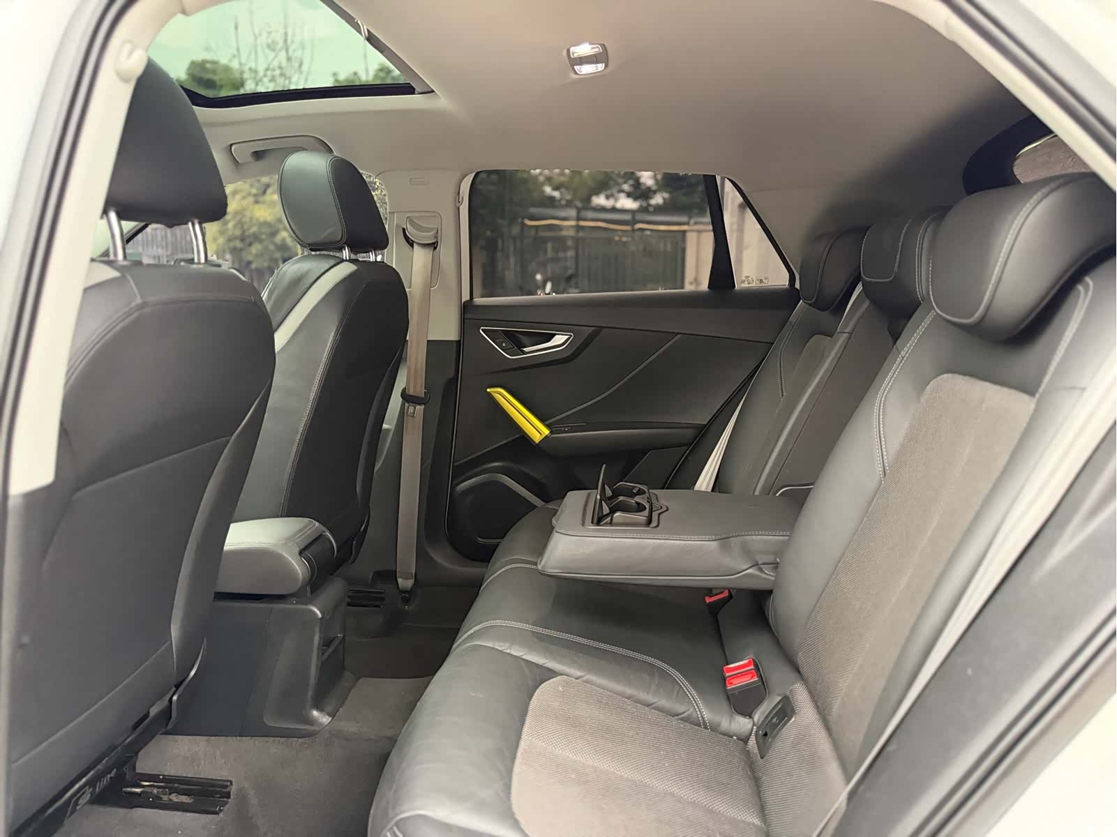Audi Q2L, 2019 6