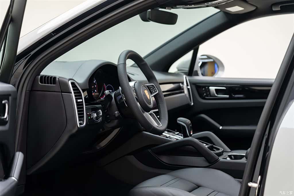 Porsche Cayenne, 2019 9