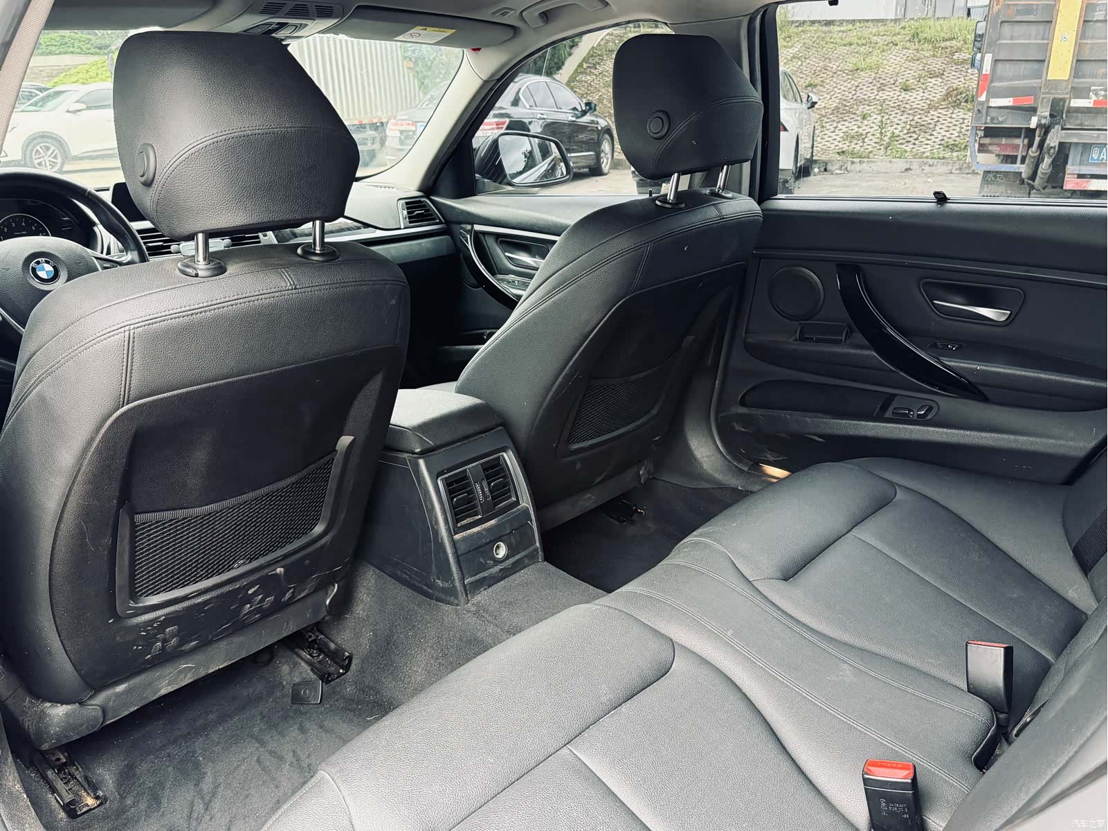 BMW 3 Series, 2017 23