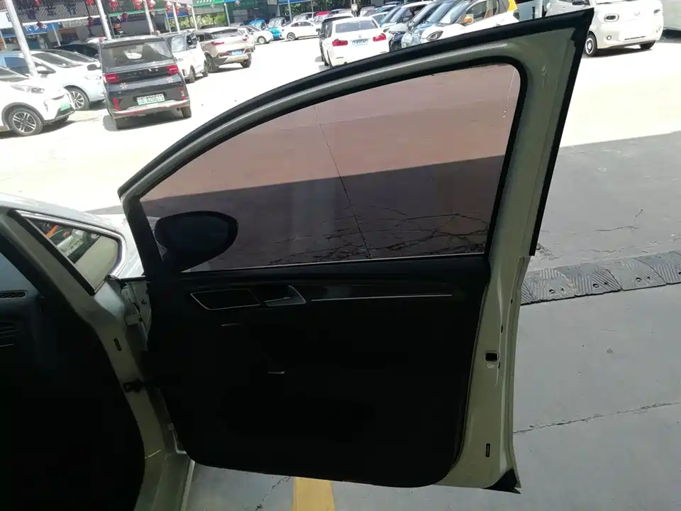 Volkswagen Golf*Jiayu