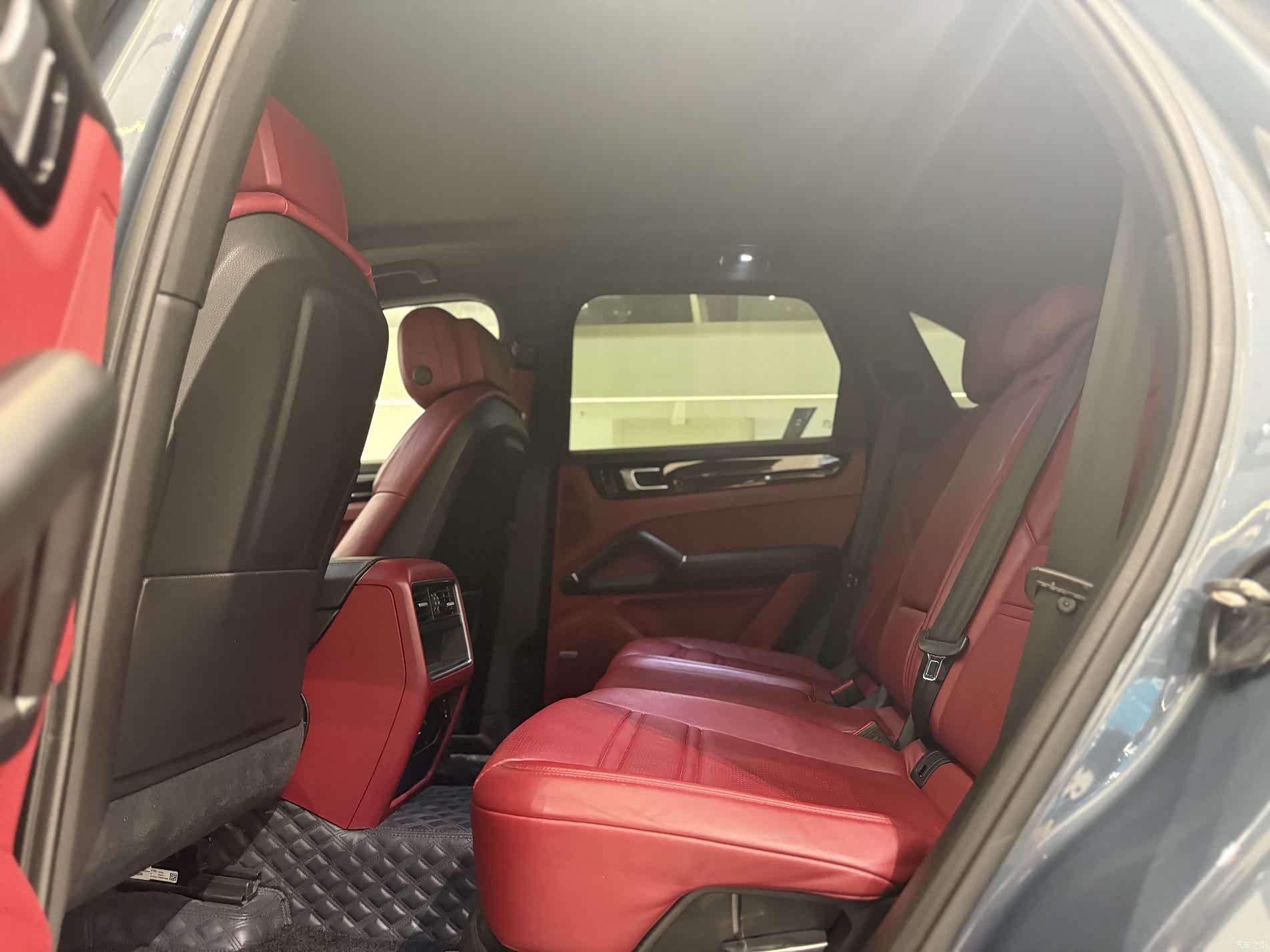 Porsche Cayenne, 2020 8
