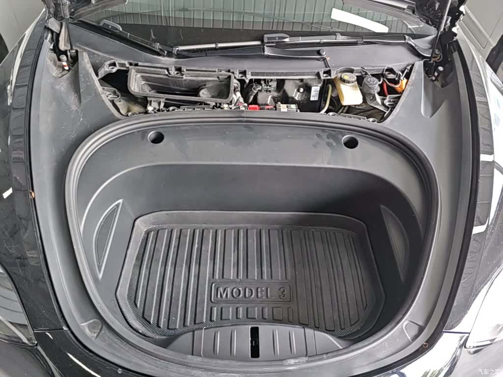 Tesla Model 3, 2023 20