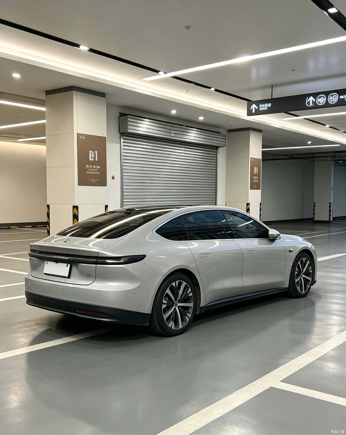 NIO ET7, 2025 11