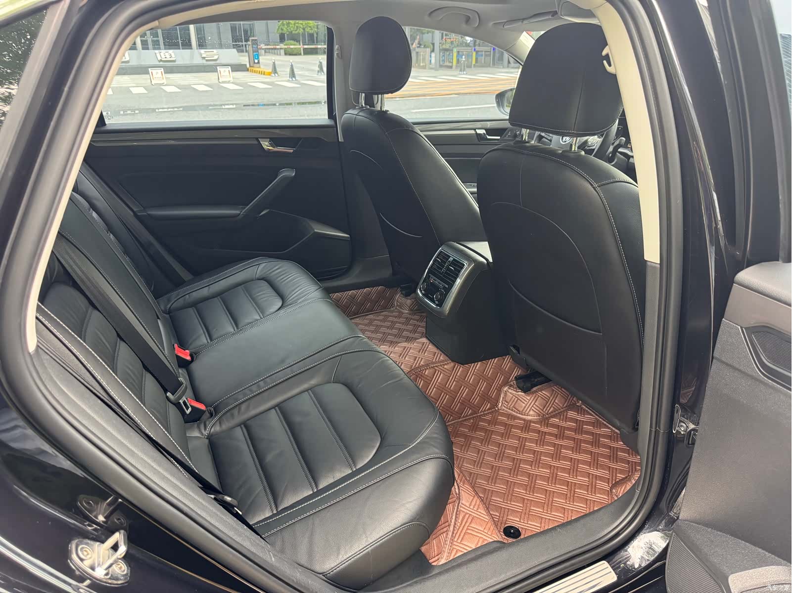 Volkswagen Passat, 2016 18