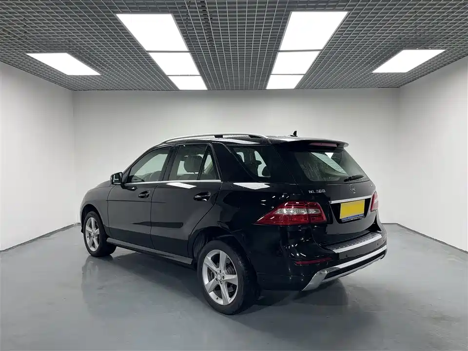 Mercedes-Benz M class