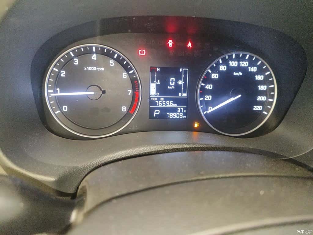 Hyundai ix25, 2015 9