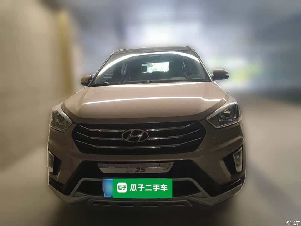Hyundai ix25, 2015 3