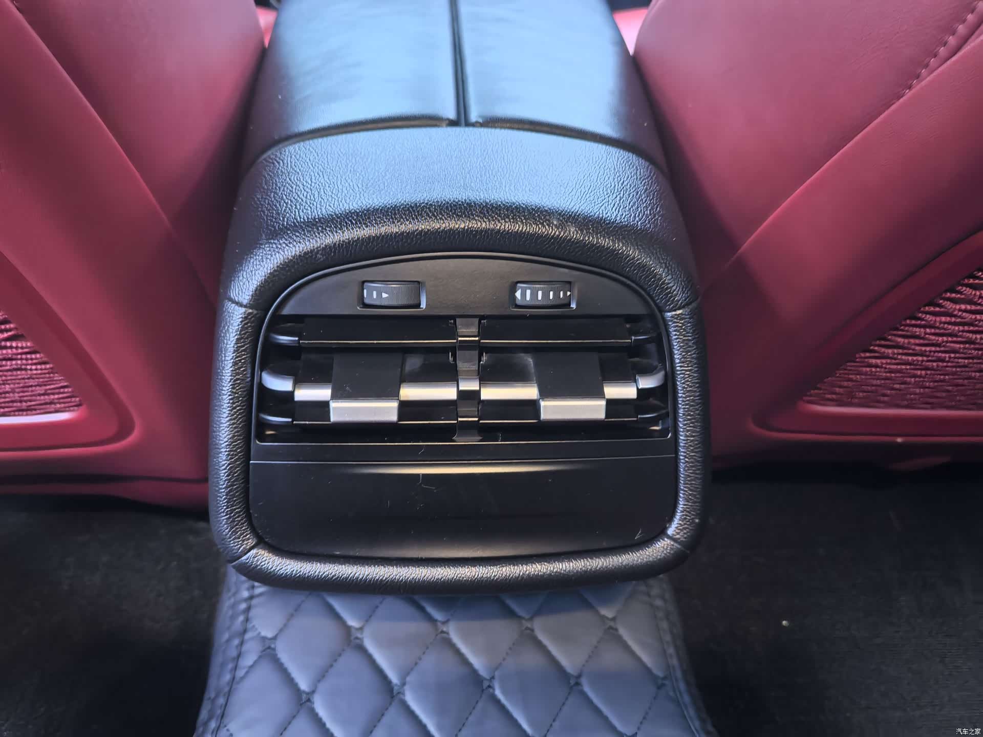 Maserati Ghibli, 2019 12