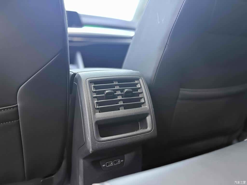 Volkswagen Golf, 2021 24