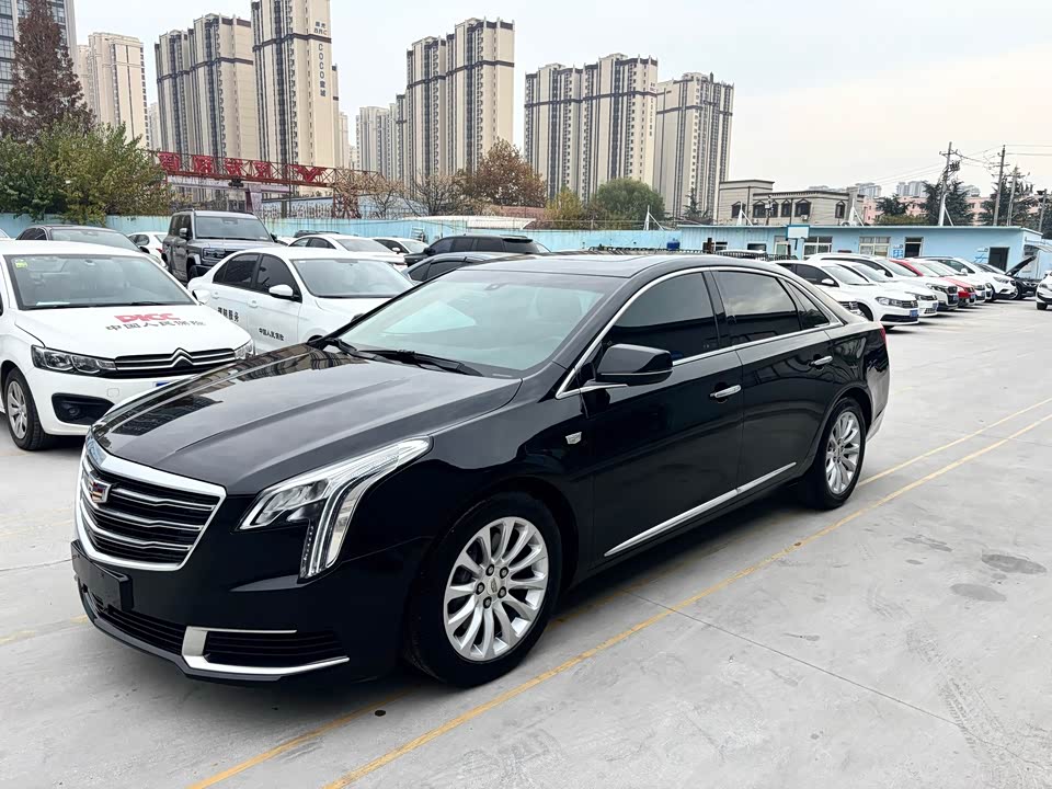 Cadillac XTS