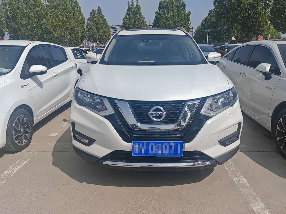 Nissan Qijun