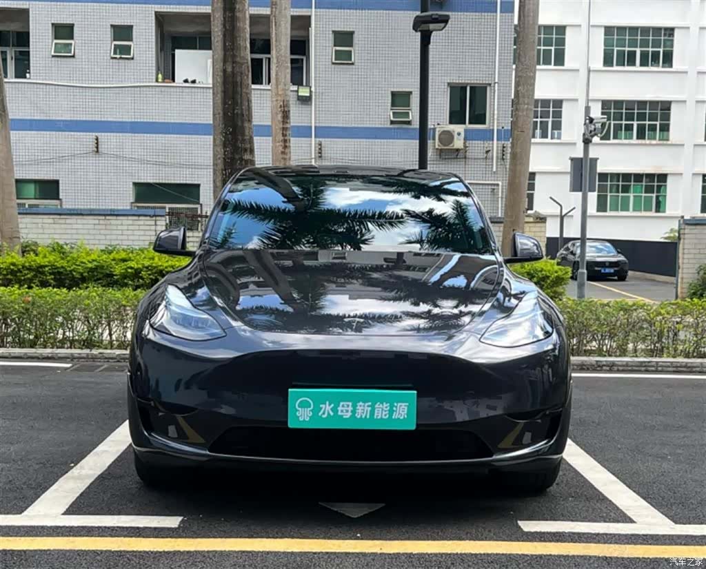 Tesla Model Y, 2024 2