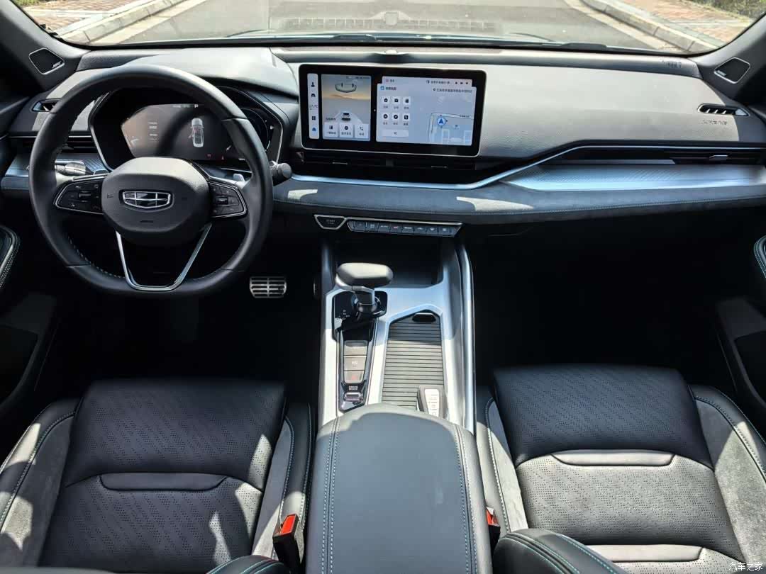 Geely Preface, 2022 9