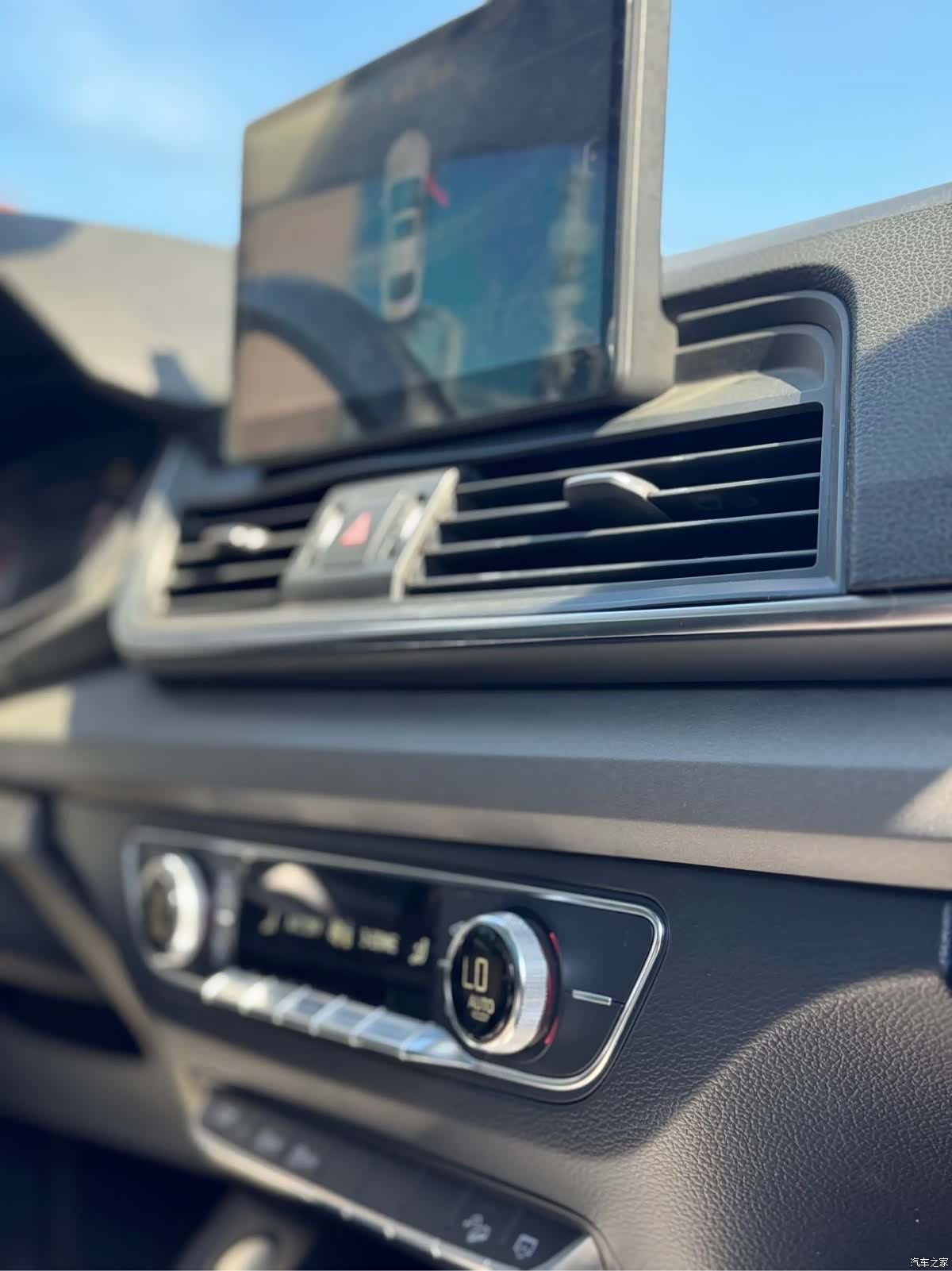 Audi Q5L, 2019 14