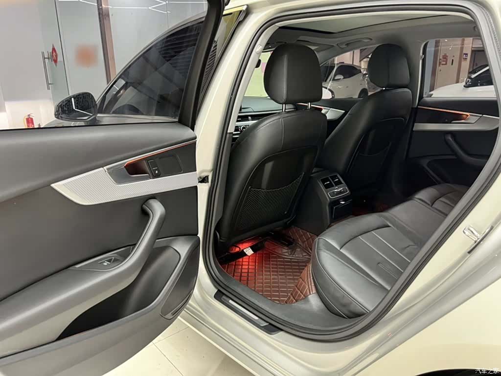 Audi A4L, 2017 20