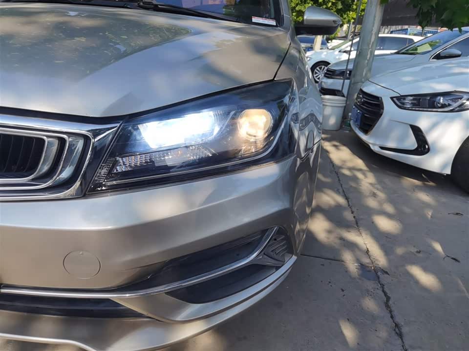 Geely Emgrand