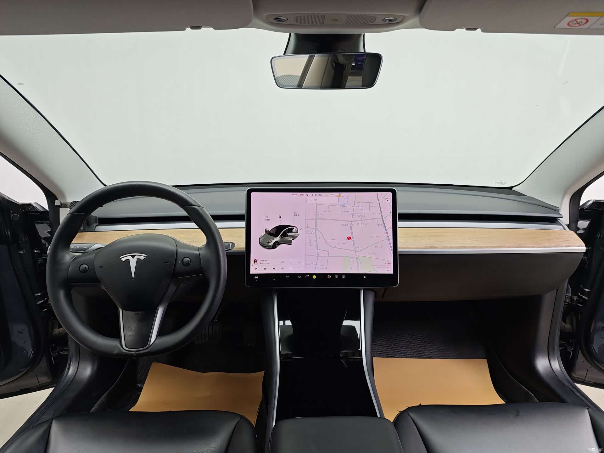 Tesla Model 3, 2020 12