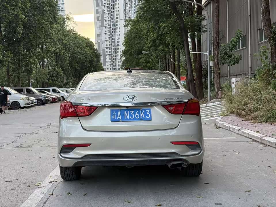 Hyundai Name picture