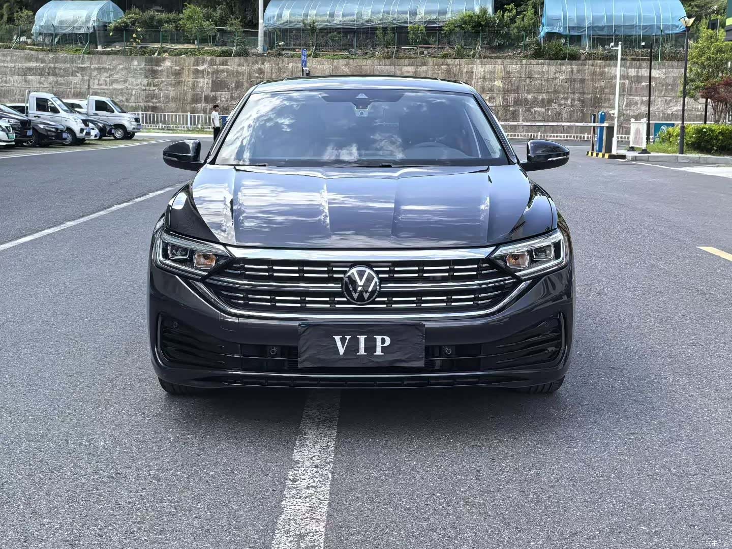 Volkswagen Sagitar, 2025 2